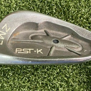 PST-K Black Dot Pitching Wedge / RH / Regular Graphite ~35.5" / jl1380
