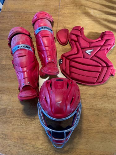 Used Easton Game Time Small Catcher's Set