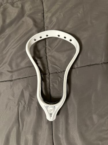 New Attack & Midfield Unstrung Centrik Head