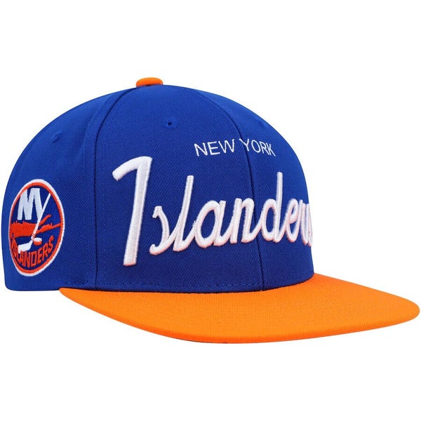 NHL New York Islanders Vintage Fitted Hat, Men's, Medium/Large, Blue