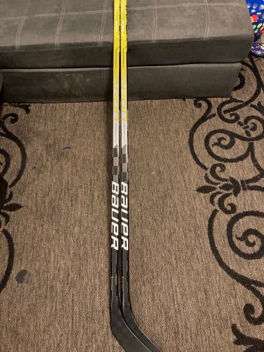 Custom BAUER HYPERLITE sticks