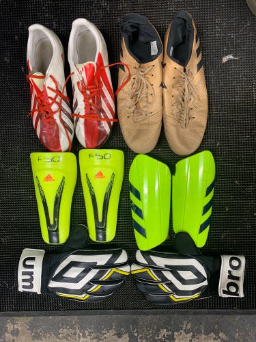 Soccer Cleats/Shin Pads/Goalkeeper Gloves Bundle.