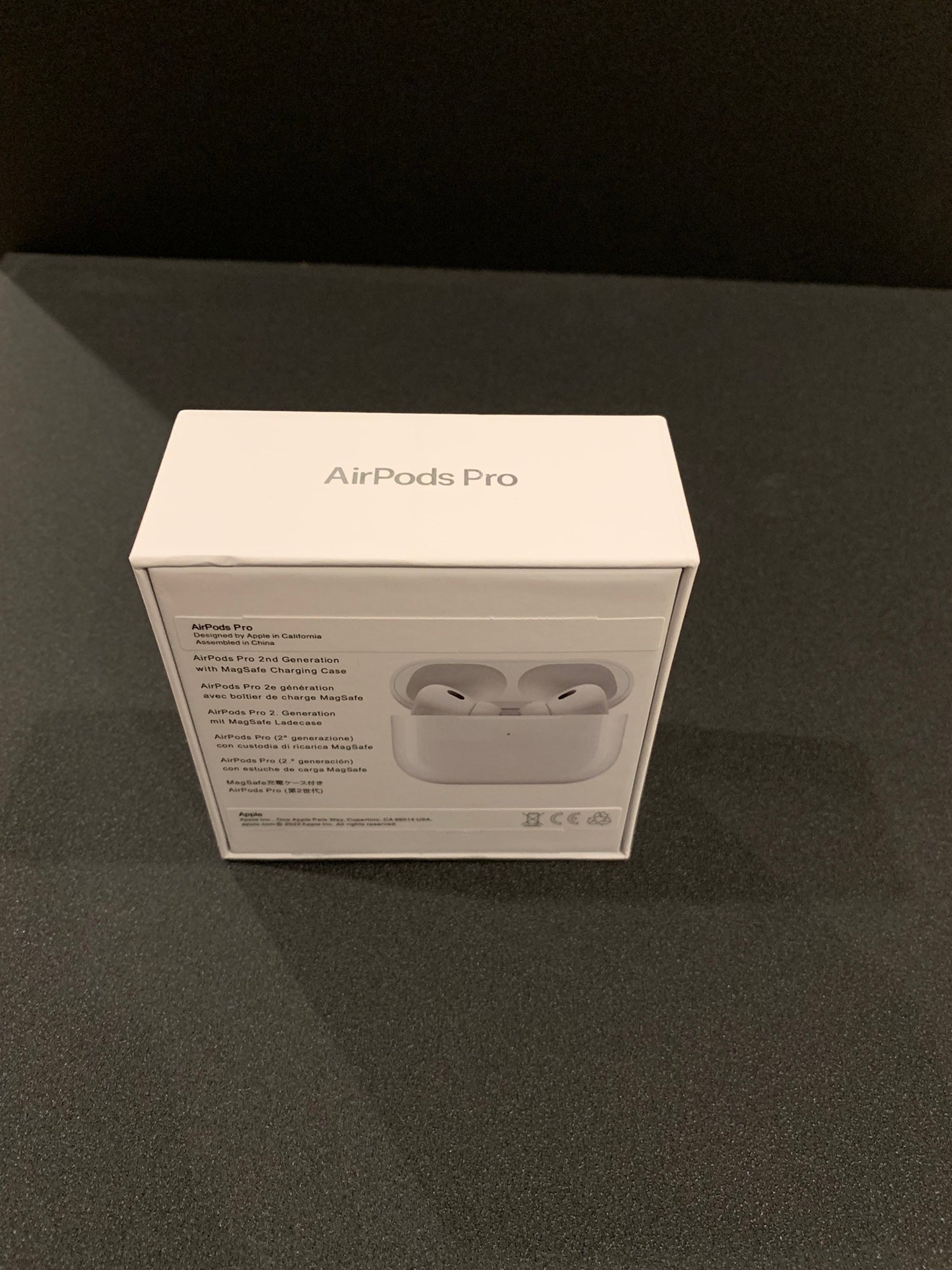 Apple AirPods Pro 2nd generation - White MQD83AM/A 