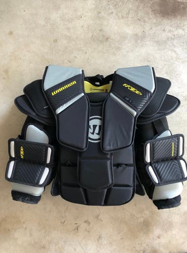 Warrior X3 E+ Senior Small Chest Protector
