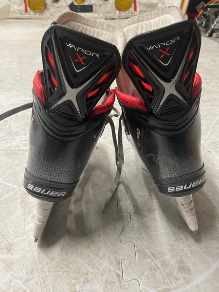 Used Bauer Vapor 3X Pro Hockey Skates Regular Width Size 8