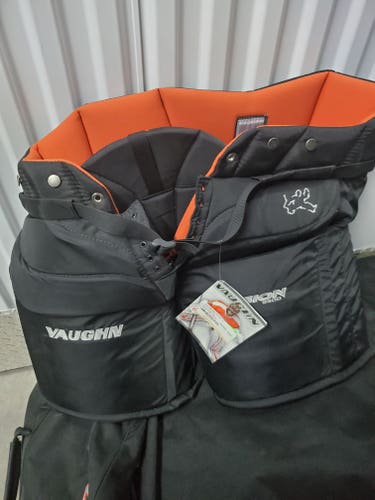 Senior New XL Vaughn Vision 9500 Hockey Goalie Pants