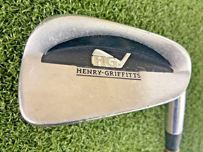 Henry-Griffitts Sand Wedge / RH / +1" Senior Graphite ~36.5" / Good Grip /mm2879