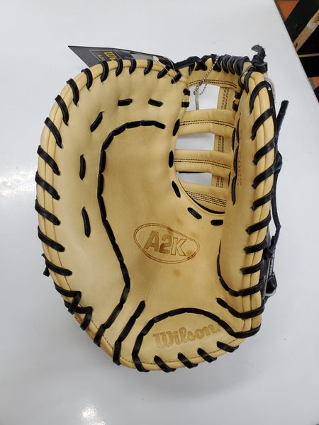 Wilson 12 A900 Series Baseball First Base Mitt, Left Hand Throw