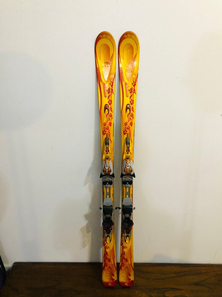 K2 Burnin' Luv Women's Downhill Skis 153 cm. Marker Bindings