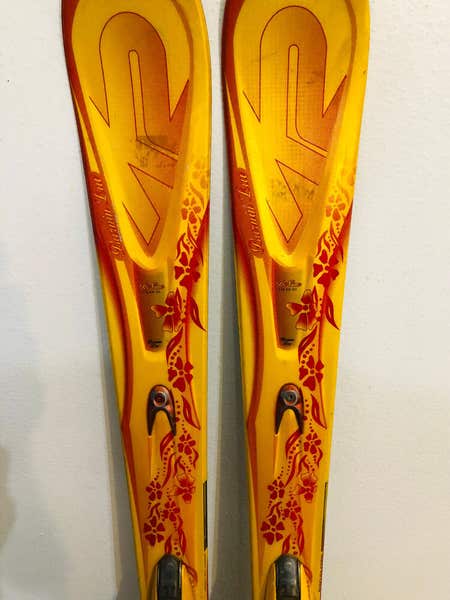 K2スキー　153cm K2 Burnin' Luv Women's Downhill Skis 153 cm. Marker Bindings