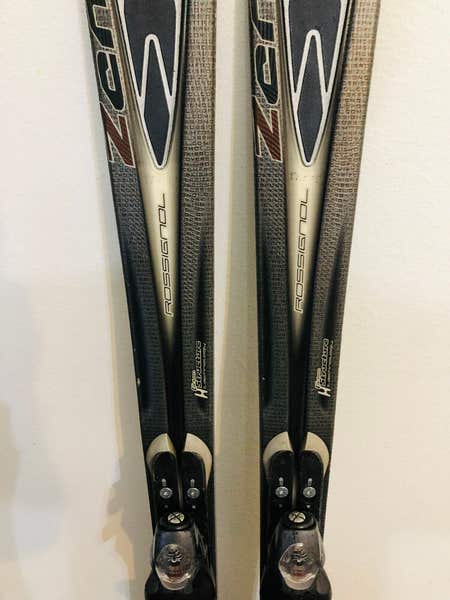 Rossignol Zenith Downhill Skis 162 cm. Rossignol Axial 120