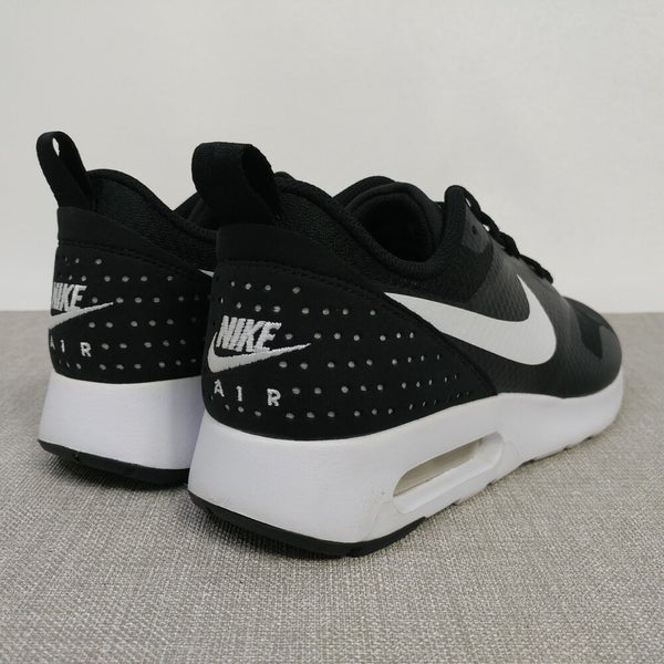 Nike Air Max Tavas Running Shoes Size 7.5 Black Sneakers 916791-001 | SidelineSwap