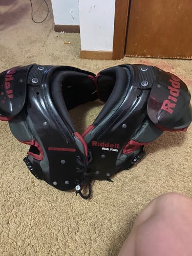 Youth Large Riddell Shoulder Pads