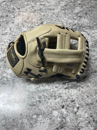 Under Armor Flawless Series FL-1175SP Camel 11.75 Baseball Glove