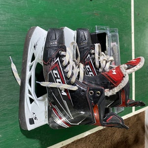 Used CCM Regular Width  Size 8.5 JetSpeed FT2 Hockey Skates