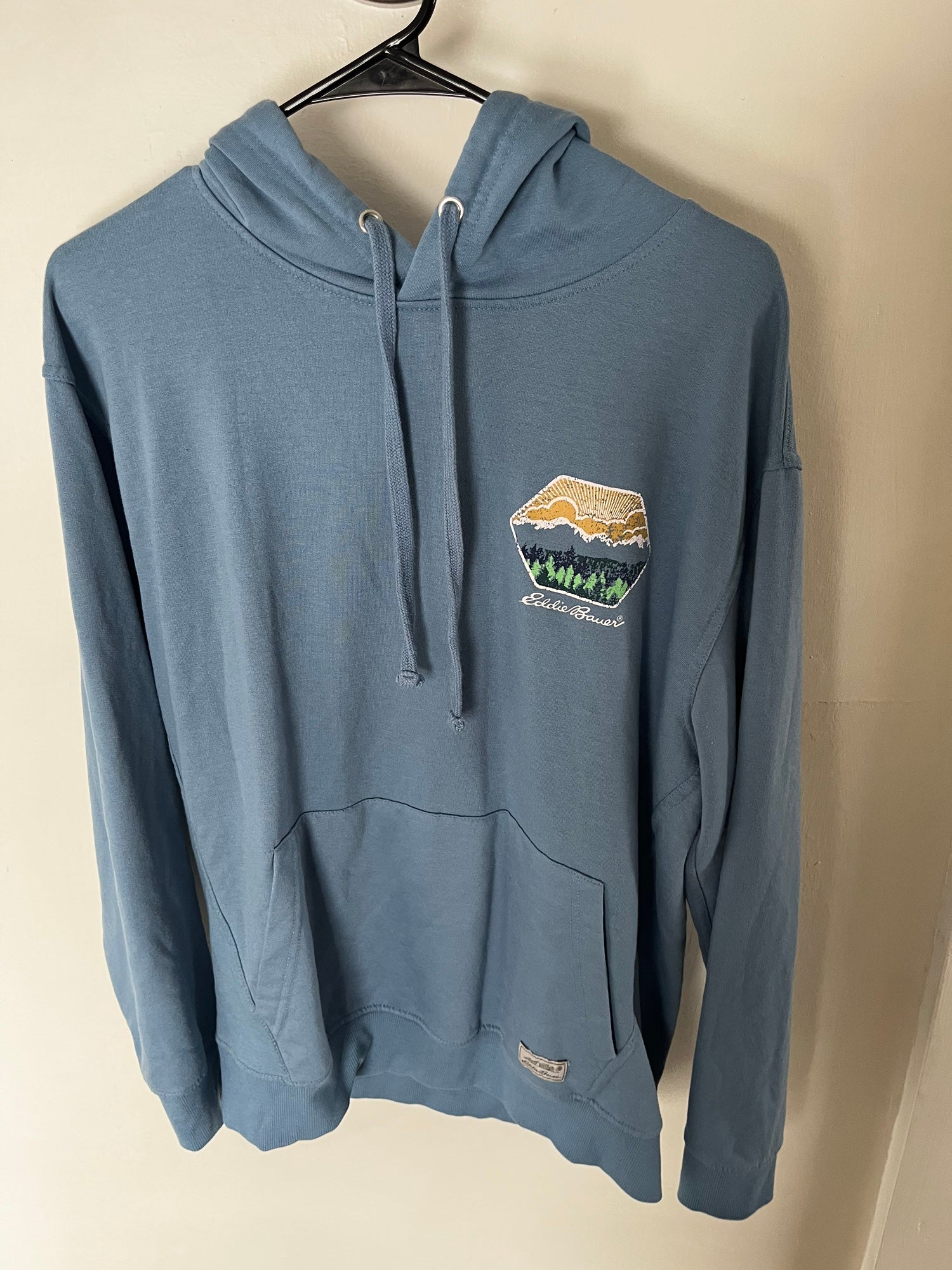 Eddie Bauer Jumping Bass Hoodie Sweatshirt Blue Atlantic Men's L nwt