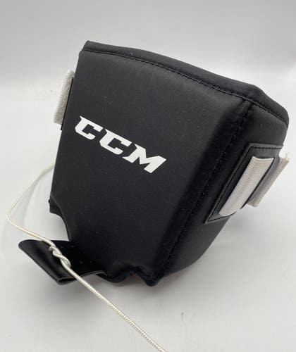 NEW CCM Goal Thigh/Knee Pads Jr Pair