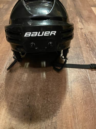 Used Medium Bauer  Re-Akt 75 Helmet