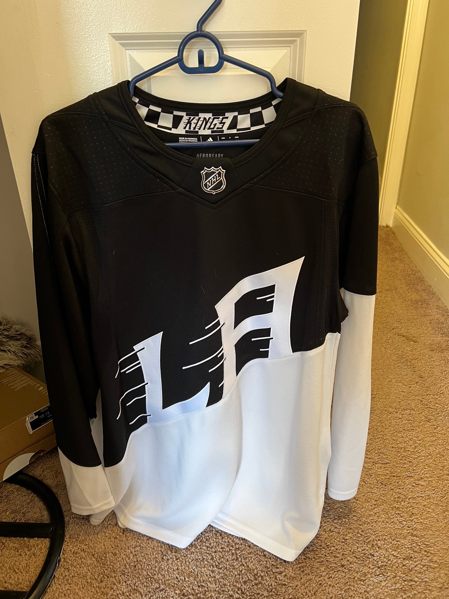 All three LA Kings Stadium Series : r/hockeyjerseys