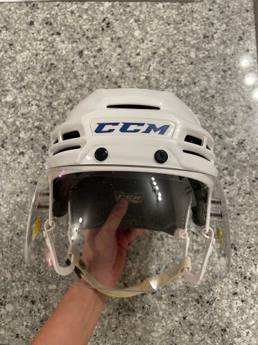 Used Medium CCM Super Tacks X Helmet