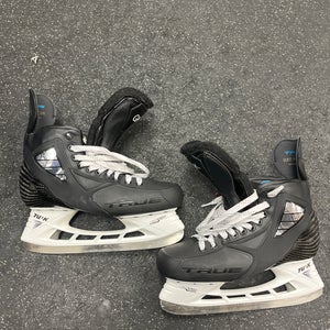 Used True Regular Width Pro Stock Size 10.5 Pro Custom Hockey Skates