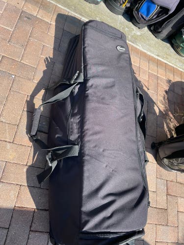 Burton golf travel Bag Padded