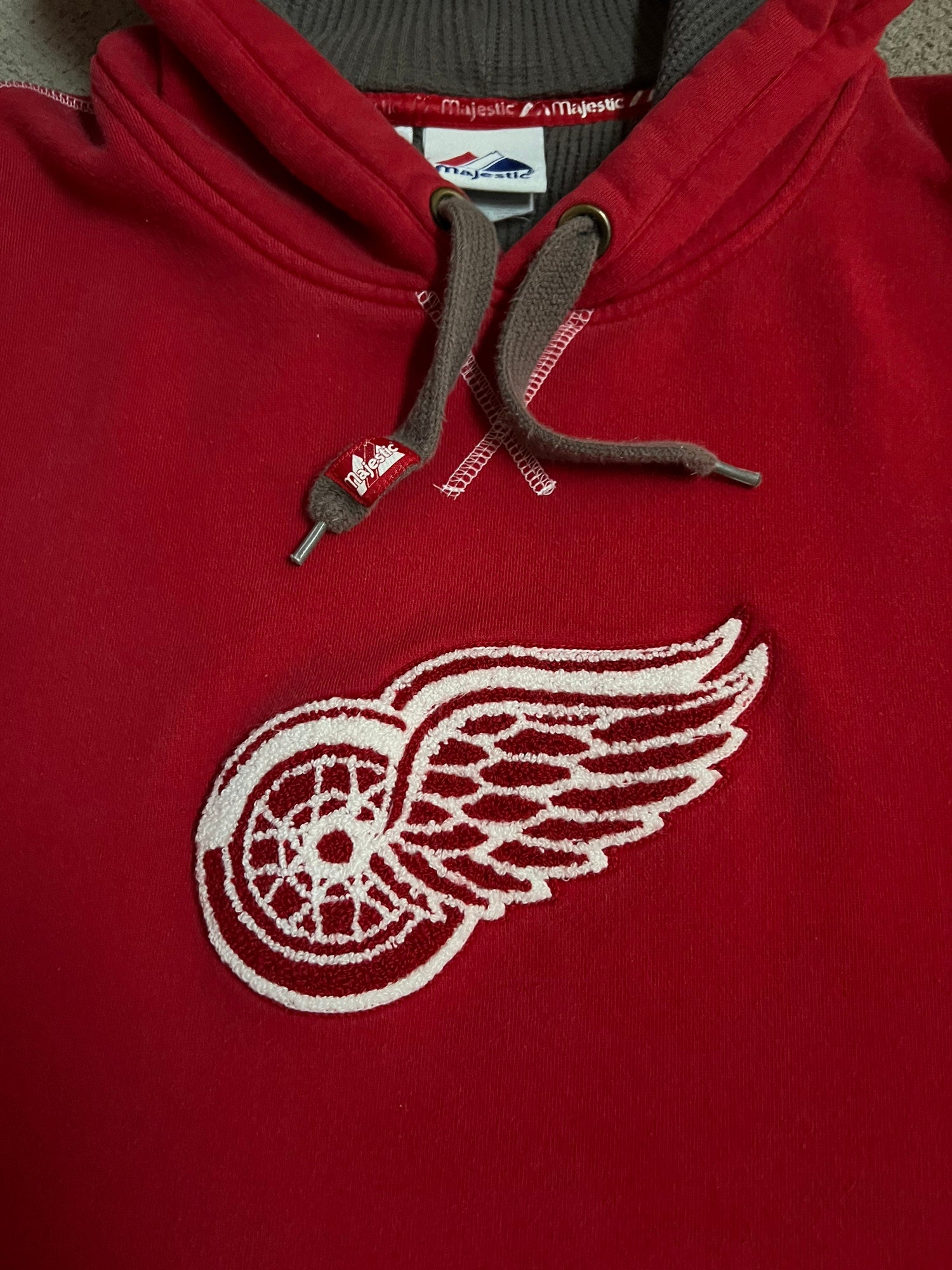 Detroit Red Wings Fanatics Branded Wave Off Vintage Crew Sweatshirt -  Sports Grey - Mens