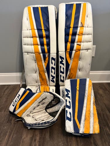 CCM Extreme Flex II Hockey Goalie Full Set