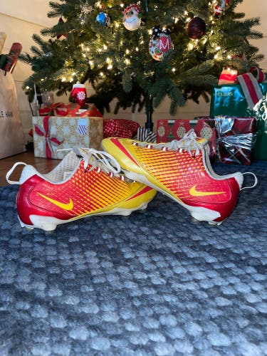 KC CHIEFS: Nike vapor carbon fly