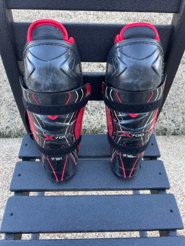 Used Bauer Vapor X700 Shin Pads