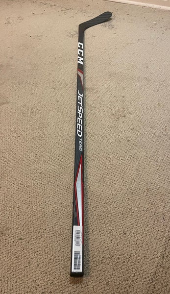 Senior Right Handed Mid Pattern Pro Stock Jetspeed Team Hockey Stick