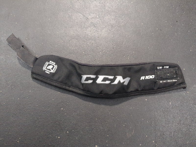 Used CCM R100 Neck Guard Small/Medium