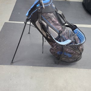 Used Callaway Fairway 14 Golf Stand Bags