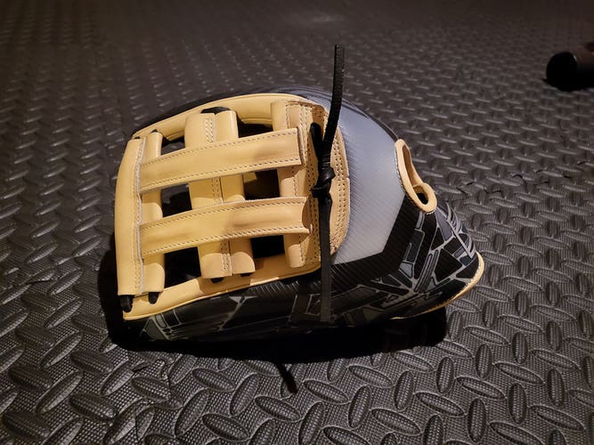 Rawlings REV1X 12.75" Glove