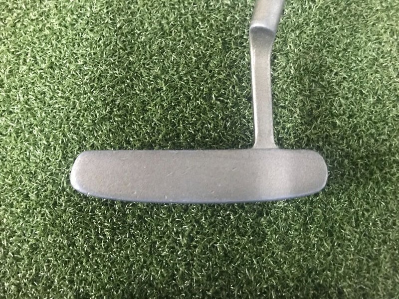 Confidence Tour Plus Blade TP 14 Putter / RH / ~35.5" Steel / Nice Grip / dj1471