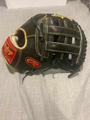 Right Hand Throw 11.75" Pro Preferred Baseball Glove
