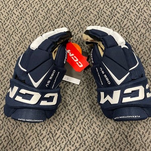 CCM Navy 15” AS580 hockey gloves