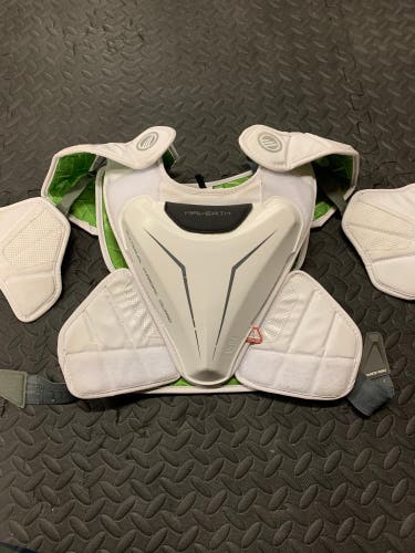 Used Large Maverik M5 Shoulder Pads