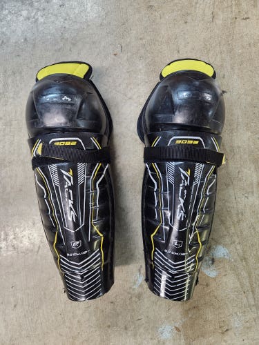 Used CCM Tacks 3092 Shin Pads 12"