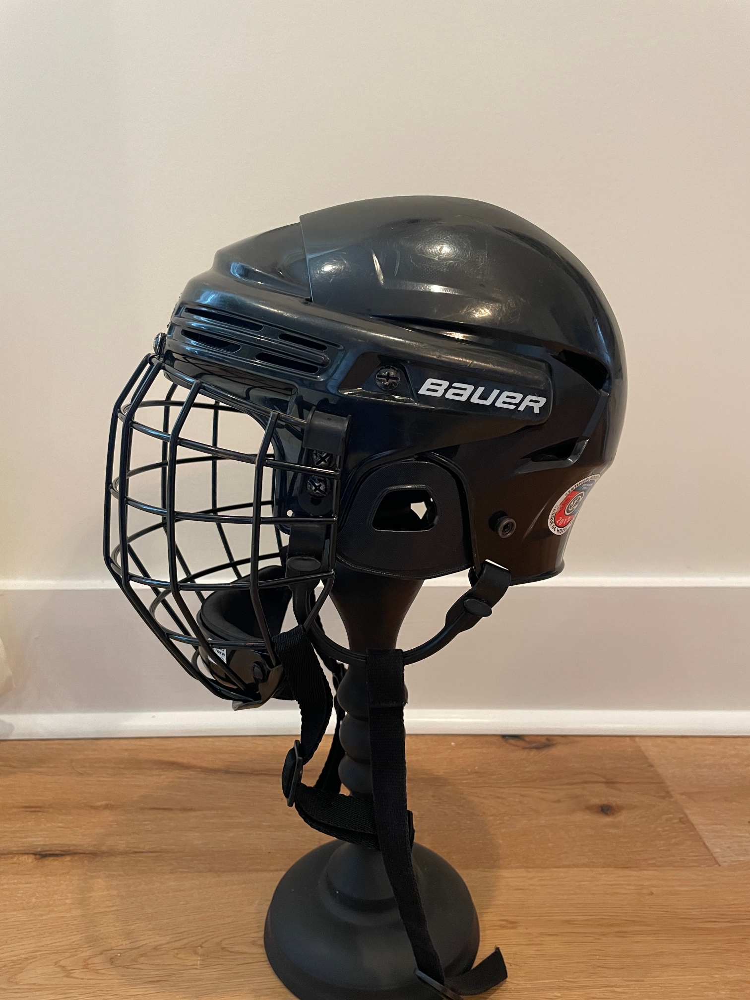 Used Small Bauer BHH2100S Helmet w/ black cage