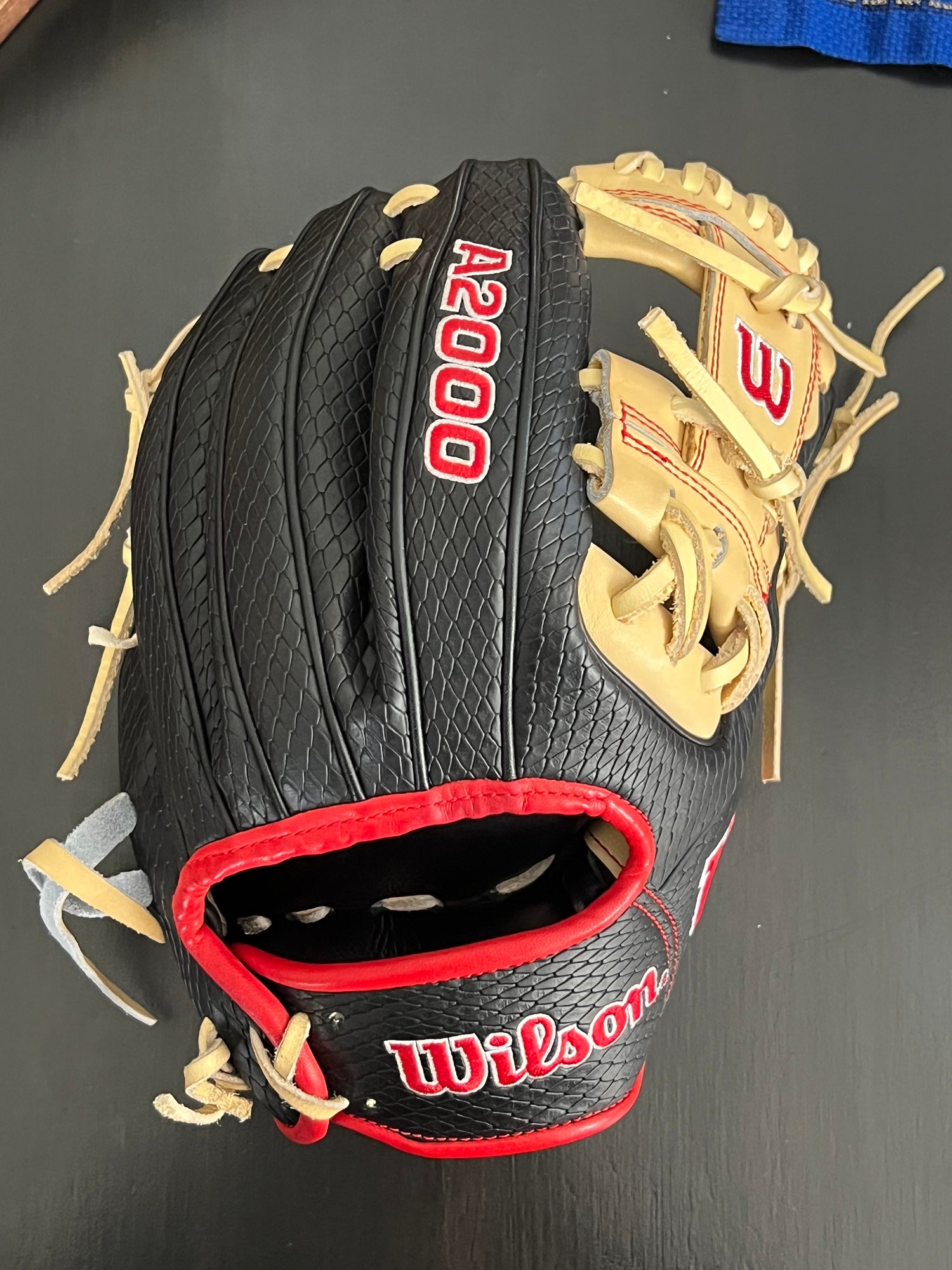 Wilson 2021 A2000 PF88SS 11.25 Pedroia Fit Infield Baseball Glove