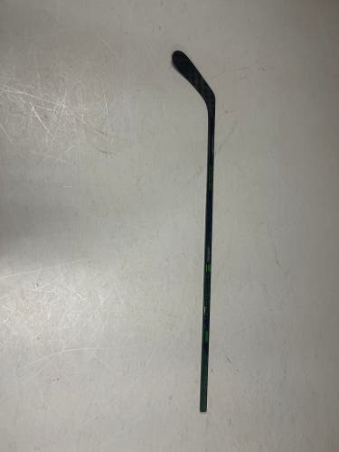 Bauer trigger 5 hockey stick