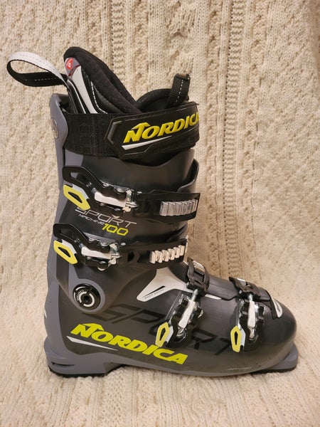 Nordica SportMachine 100 Alpine Boot Medium Width 27.5 Ski Boots