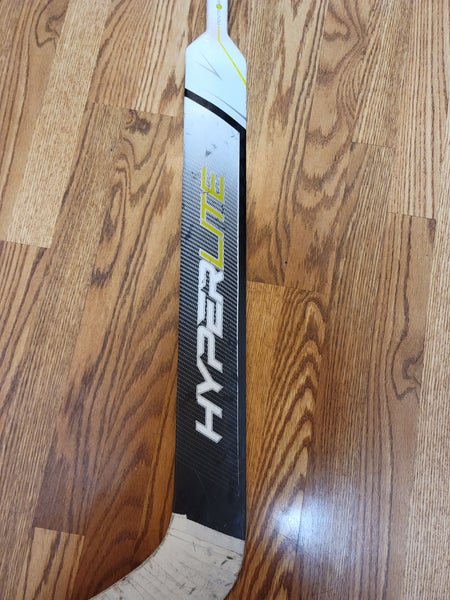 Used Senior Bauer Regular Hyperlite Goalie Stick 27" Paddle