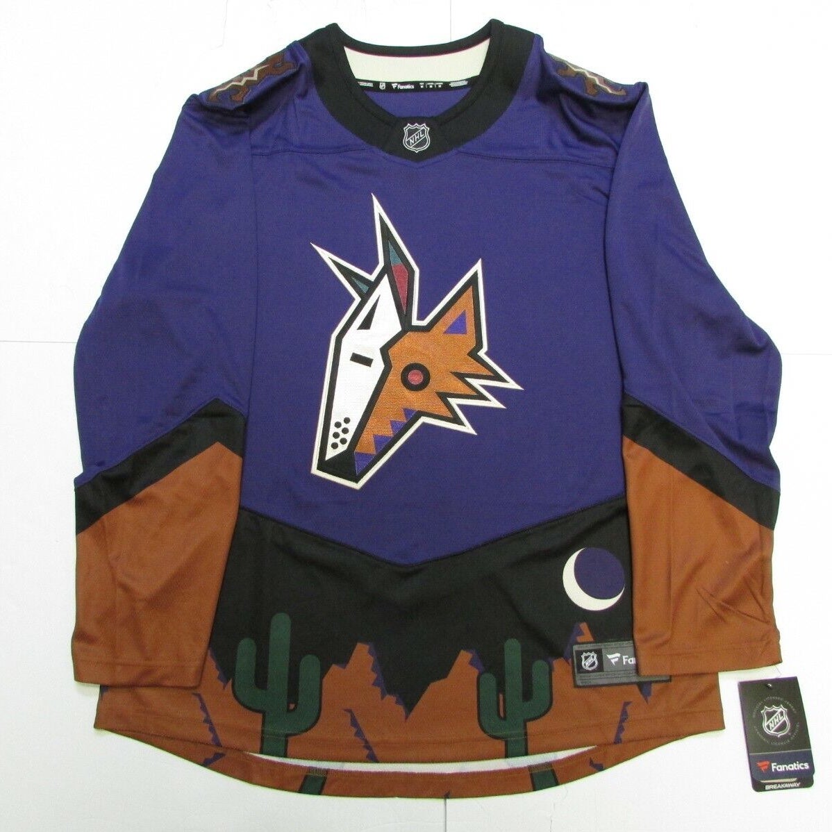 NWT Arizona Coyotes Purple Kachina Fanatics Womens Hockey Jersey Large