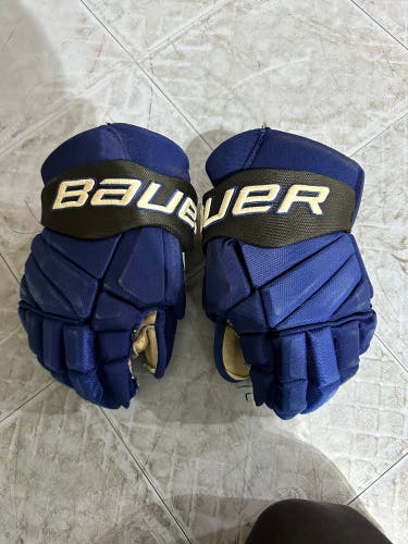 USHL Bauer 15" Pro Stock Vapor Pro Team Gloves