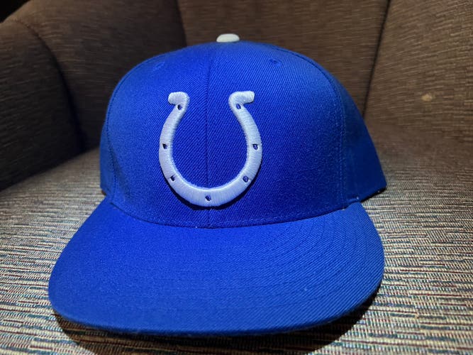 Indianapolis Colts 7 3/8 Mitchell and ness fitted