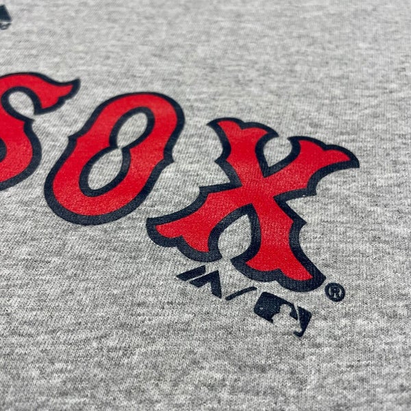 Boston Red Sox T Shirt Men Small Adult Gray MLB Baseball Raglan