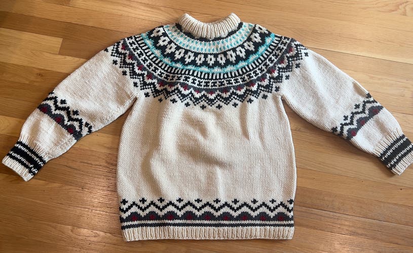 Triunfante 100% wool ski sweater hand made Lisbon Portugal.