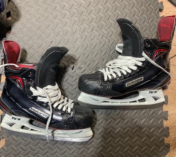 Used Bauer Regular Width Pro Stock Size 11 Vapor 1X 2.0 Hockey Skates